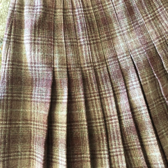 Vintage | Wool Kilt - Picture 2 of 6
